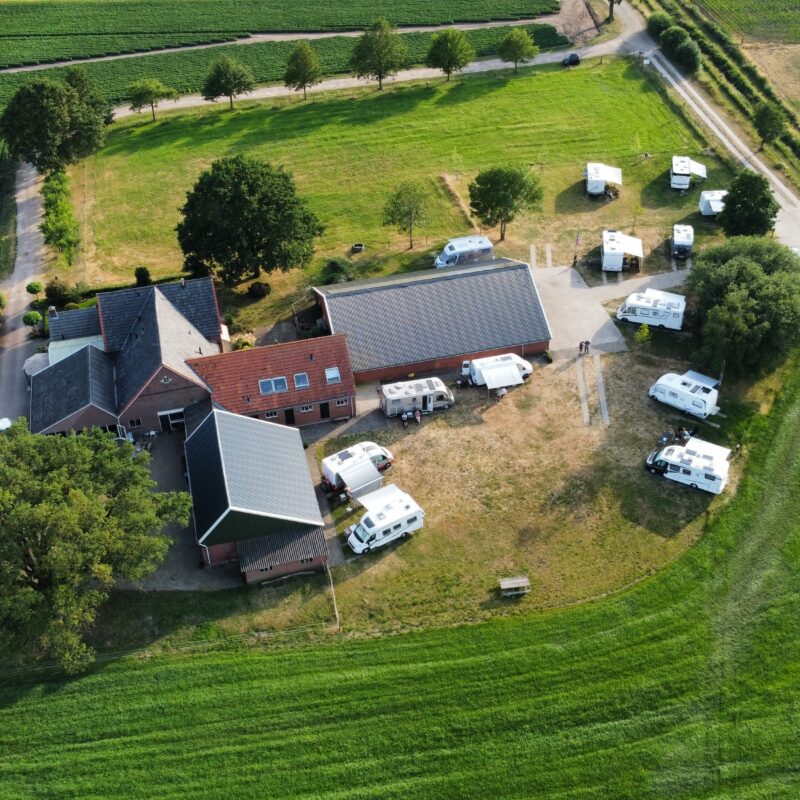 Groenlo Camperplaats “Op een bult”