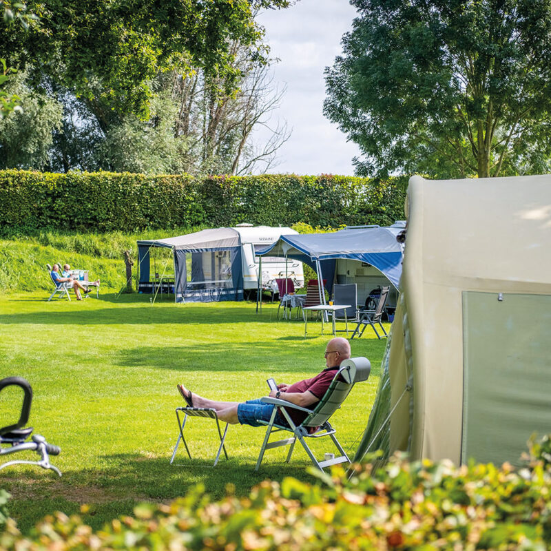 Charme Camping De Rijnstrangen