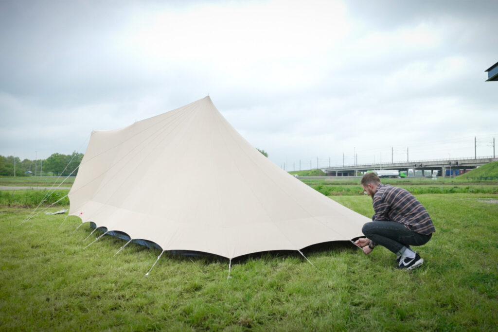 Tent afspannen in 3 stappen
